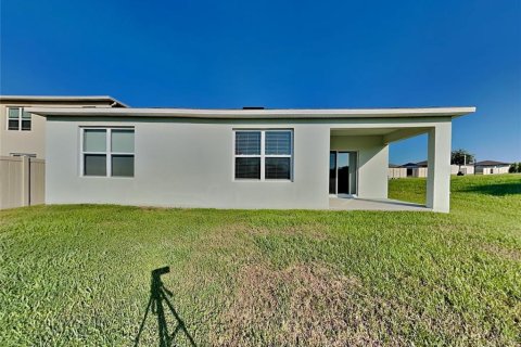 Casa en alquiler en Winter Haven, Florida, 4 dormitorios, 173.45 m2 № 1914555 - foto 16