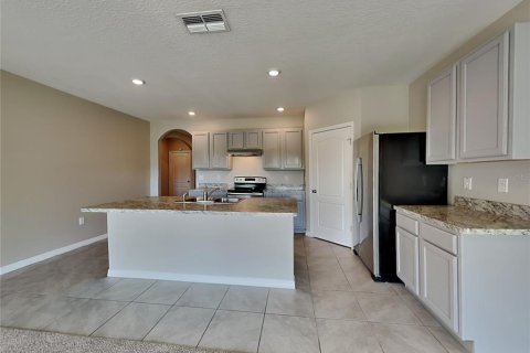 Casa en alquiler en Winter Haven, Florida, 4 dormitorios, 173.45 m2 № 1914555 - foto 6