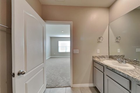 Casa en alquiler en Winter Haven, Florida, 4 dormitorios, 173.45 m2 № 1914555 - foto 9