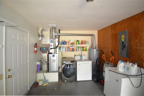 House in Gainesville, Florida 3 bedrooms, 110.93 sq.m. № 1775528 - photo 13