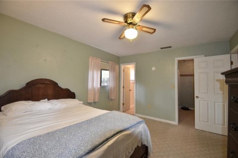 House in Gainesville, Florida 3 bedrooms, 110.93 sq.m. № 1775528 - photo 7