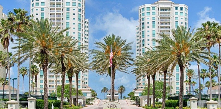 Condo à Clearwater, Floride, 3 chambres № 2106465