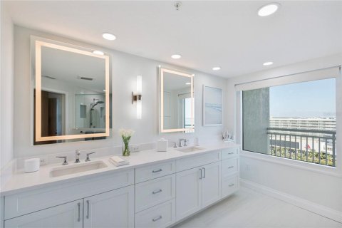Copropriété à vendre à Clearwater, Floride: 3 chambres, 181.35 m2 № 2106465 - photo 28