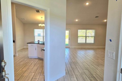 Casa en venta en Port Charlotte, Florida, 4 dormitorios, 163.04 m2 № 1420558 - foto 5