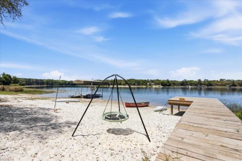 Casa en venta en Melrose, Florida, 5 dormitorios, 342.62 m2 № 2122222 - foto 5