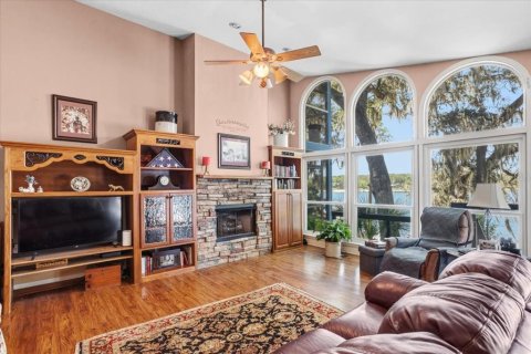 Casa en venta en Melrose, Florida, 5 dormitorios, 342.62 m2 № 2122222 - foto 13