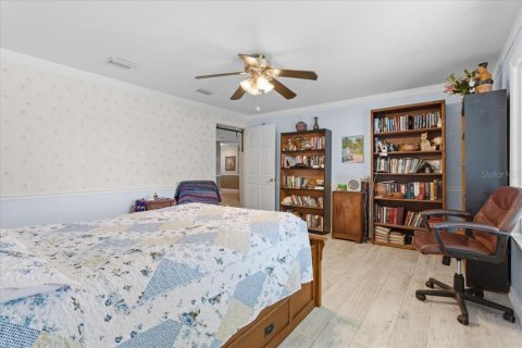 Casa en venta en Melrose, Florida, 5 dormitorios, 342.62 m2 № 2122222 - foto 27
