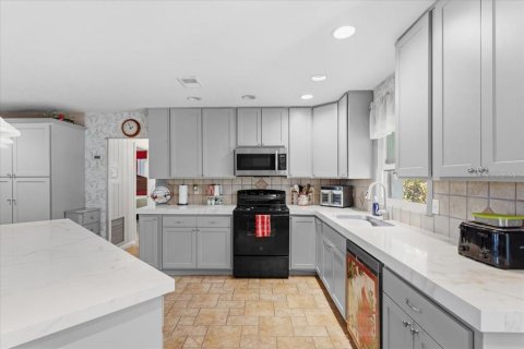 Casa en venta en Melrose, Florida, 5 dormitorios, 342.62 m2 № 2122222 - foto 20
