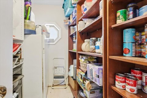 Casa en venta en Melrose, Florida, 5 dormitorios, 342.62 m2 № 2122222 - foto 24