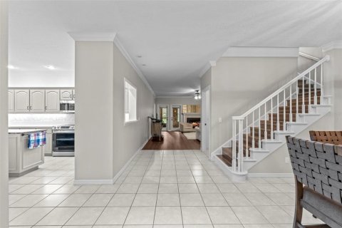 Townhouse in Winter Haven, Florida 3 bedrooms, 284.47 sq.m. № 1894473 - photo 3