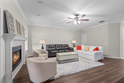 Townhouse in Winter Haven, Florida 3 bedrooms, 284.47 sq.m. № 1894473 - photo 13