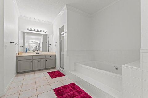 Townhouse in Winter Haven, Florida 3 bedrooms, 284.47 sq.m. № 1894473 - photo 19