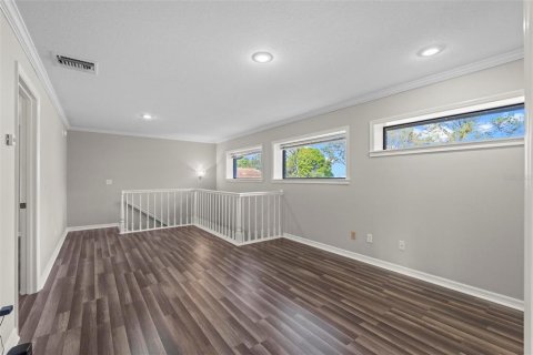 Townhouse in Winter Haven, Florida 3 bedrooms, 284.47 sq.m. № 1894473 - photo 28