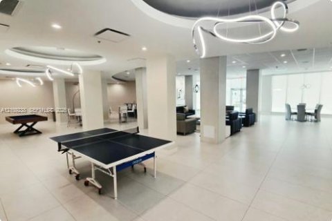 Condominio en alquiler en Hollywood, Florida, 2 dormitorios, 116.22 m2 № 2424451 - foto 30