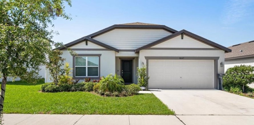 Villa ou maison à SUMMERS CAY à Thonotosassa, Floride 3 chambres, 199.74 m2 № 1743167