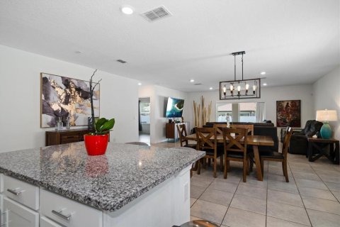 Villa ou maison à vendre à Thonotosassa, Floride: 3 chambres, 199.74 m2 № 1743167 - photo 16