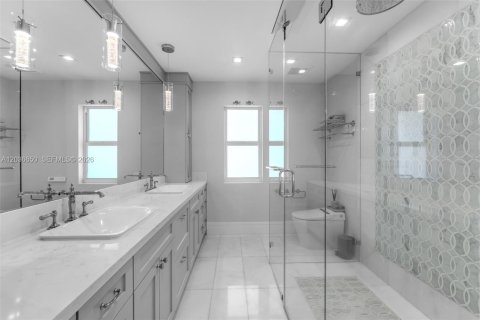 Villa ou maison à vendre à Coral Gables, Floride: 4 chambres, 232.63 m2 № 2083894 - photo 22