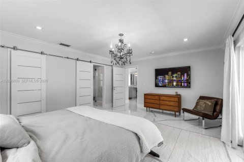 Villa ou maison à vendre à Coral Gables, Floride: 4 chambres, 232.63 m2 № 2083894 - photo 17