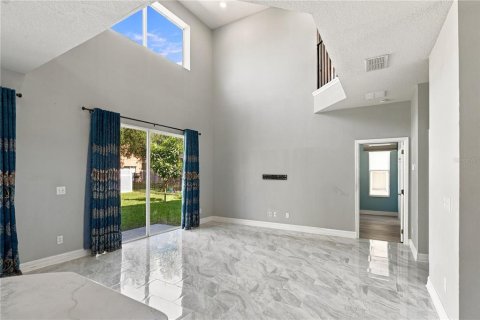 Villa ou maison à vendre à Orlando, Floride: 5 chambres, 263.84 m2 № 2430945 - photo 13
