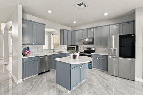 Villa ou maison à vendre à Orlando, Floride: 5 chambres, 263.84 m2 № 2430945 - photo 10