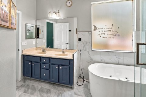 Villa ou maison à vendre à Orlando, Floride: 5 chambres, 263.84 m2 № 2430945 - photo 20