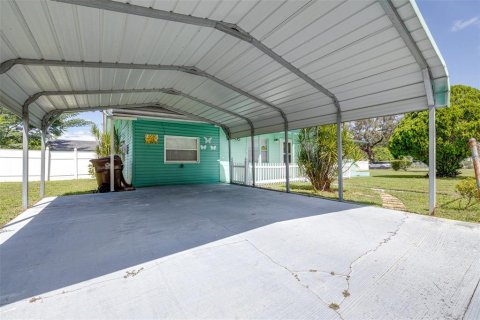 Casa en venta en Haines City, Florida, 3 dormitorios, 96.62 m2 № 1909845 - foto 3