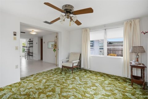Casa en venta en Holiday, Florida, 2 dormitorios, 122.63 m2 № 2232377 - foto 12