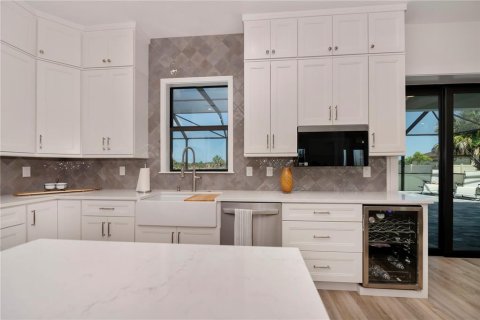 Villa ou maison à vendre à Rotonda, Floride: 3 chambres, 156.91 m2 № 1244650 - photo 8