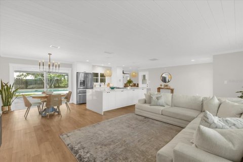 Villa ou maison à vendre à Fern Park, Floride: 3 chambres, 165.27 m2 № 1907563 - photo 2