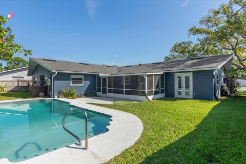 House in Fern Park, Florida 3 bedrooms, 165.27 sq.m. № 1907563 - photo 16