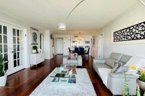 Condominio en alquiler en Aventura, Florida, 2 dormitorios, 106.84 m2 № 2055440 - foto 6