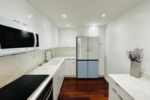 Condominio en alquiler en Aventura, Florida, 2 dormitorios, 106.84 m2 № 2055440 - foto 9