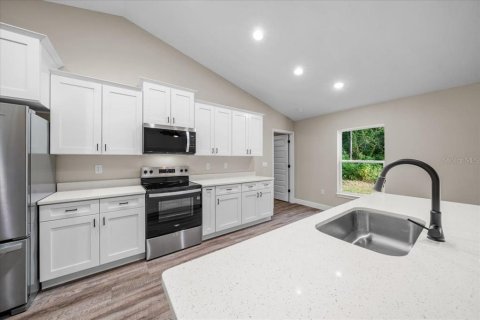 Villa ou maison à vendre à Dunnellon, Floride: 3 chambres, 161.46 m2 № 1901415 - photo 10