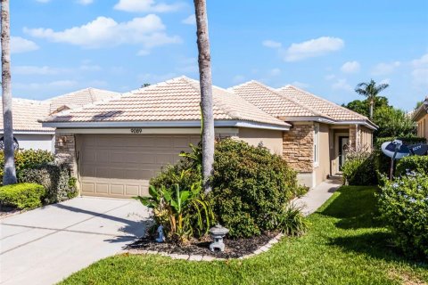 Casa en venta en Mount Dora, Florida, 3 dormitorios, 147.44 m2 № 1629629 - foto 1