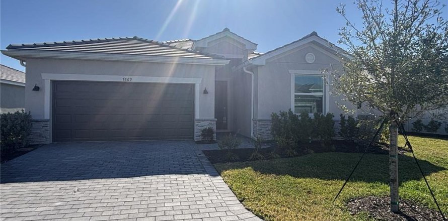 Villa ou maison à Port Charlotte, Floride 4 chambres, 186.36 m2 № 2111186