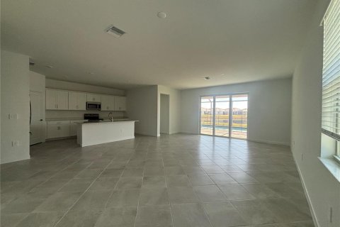 Villa ou maison à louer à Port Charlotte, Floride: 4 chambres, 186.36 m2 № 2111186 - photo 4
