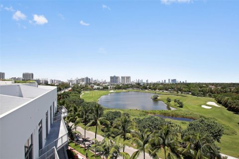 Copropriété à vendre à Miami Beach, Floride: 1 chambre, 85.01 m2 № 2154759 - photo 17