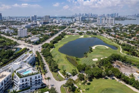 Copropriété à vendre à Miami Beach, Floride: 1 chambre, 85.01 m2 № 2154759 - photo 20