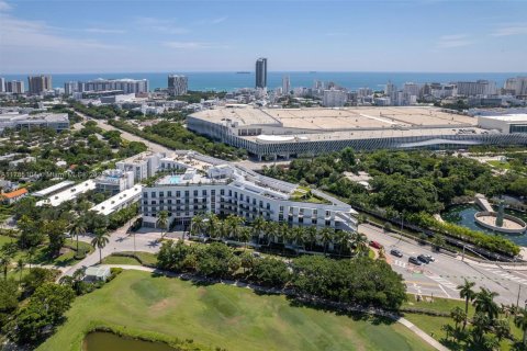 Copropriété à vendre à Miami Beach, Floride: 1 chambre, 85.01 m2 № 2154759 - photo 28