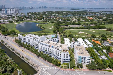 Copropriété à vendre à Miami Beach, Floride: 1 chambre, 85.01 m2 № 2154759 - photo 21