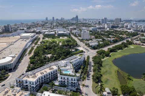 Copropriété à vendre à Miami Beach, Floride: 1 chambre, 85.01 m2 № 2154759 - photo 22