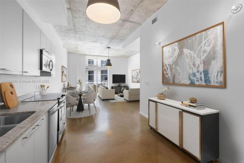 Copropriété à vendre à Miami Beach, Floride: 1 chambre, 85.01 m2 № 2154759 - photo 3
