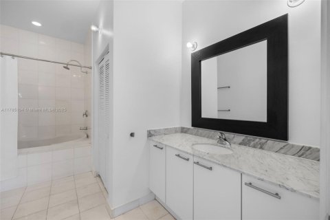 Copropriété à vendre à Miami Beach, Floride: 1 chambre, 85.01 m2 № 2154759 - photo 5