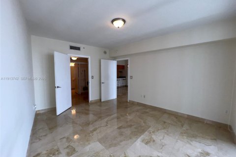 Condominio en venta en Miami, Florida, 1 dormitorio, 73.49 m2 № 1968474 - foto 14