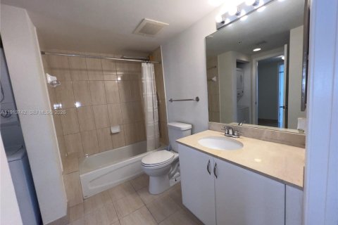 Condominio en venta en Miami, Florida, 1 dormitorio, 73.49 m2 № 1968474 - foto 22