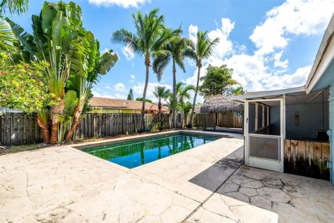 House in Sunrise, Florida 4 bedrooms, 155.98 sq.m. № 1890144 - photo 28
