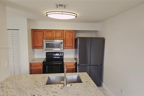 Adosado en alquiler en Miramar, Florida, 3 dormitorios, 141.4 m2 № 1939104 - foto 16