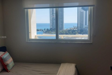 Condominio en venta en Sunny Isles Beach, Florida, 2 dormitorios, 116.59 m2 № 1746048 - foto 22