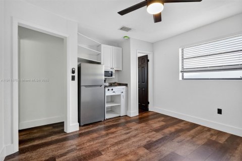 Villa ou maison à vendre à Miami, Floride: 3 chambres, 128.86 m2 № 1967374 - photo 22