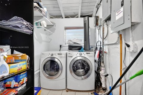 Villa ou maison à vendre à Miami, Floride: 3 chambres, 128.86 m2 № 1967374 - photo 20